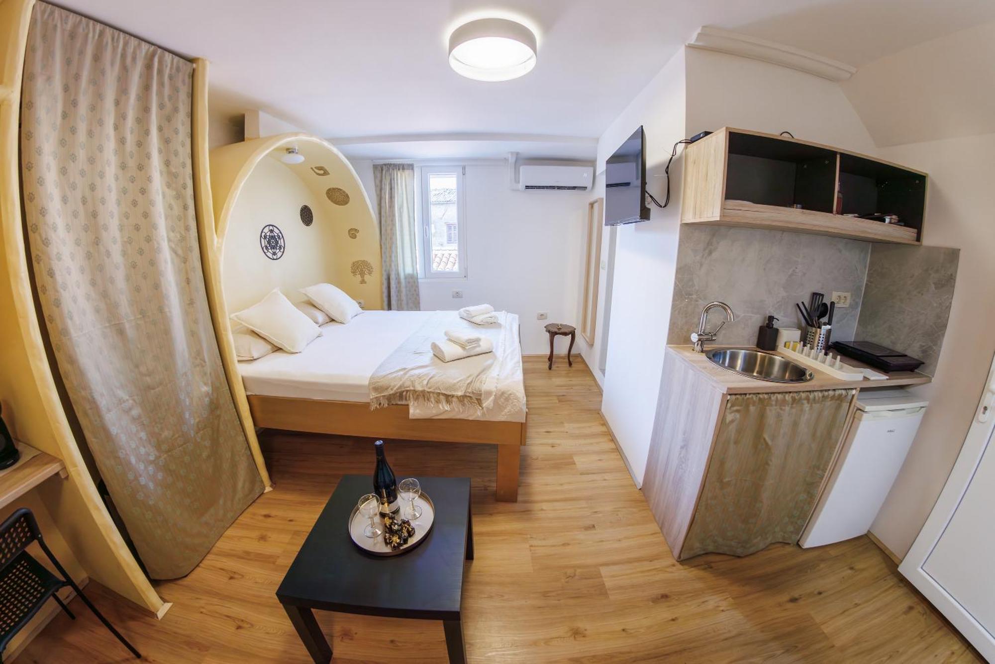 Plutus Apartments And Rooms With Free Parking Koper Ngoại thất bức ảnh