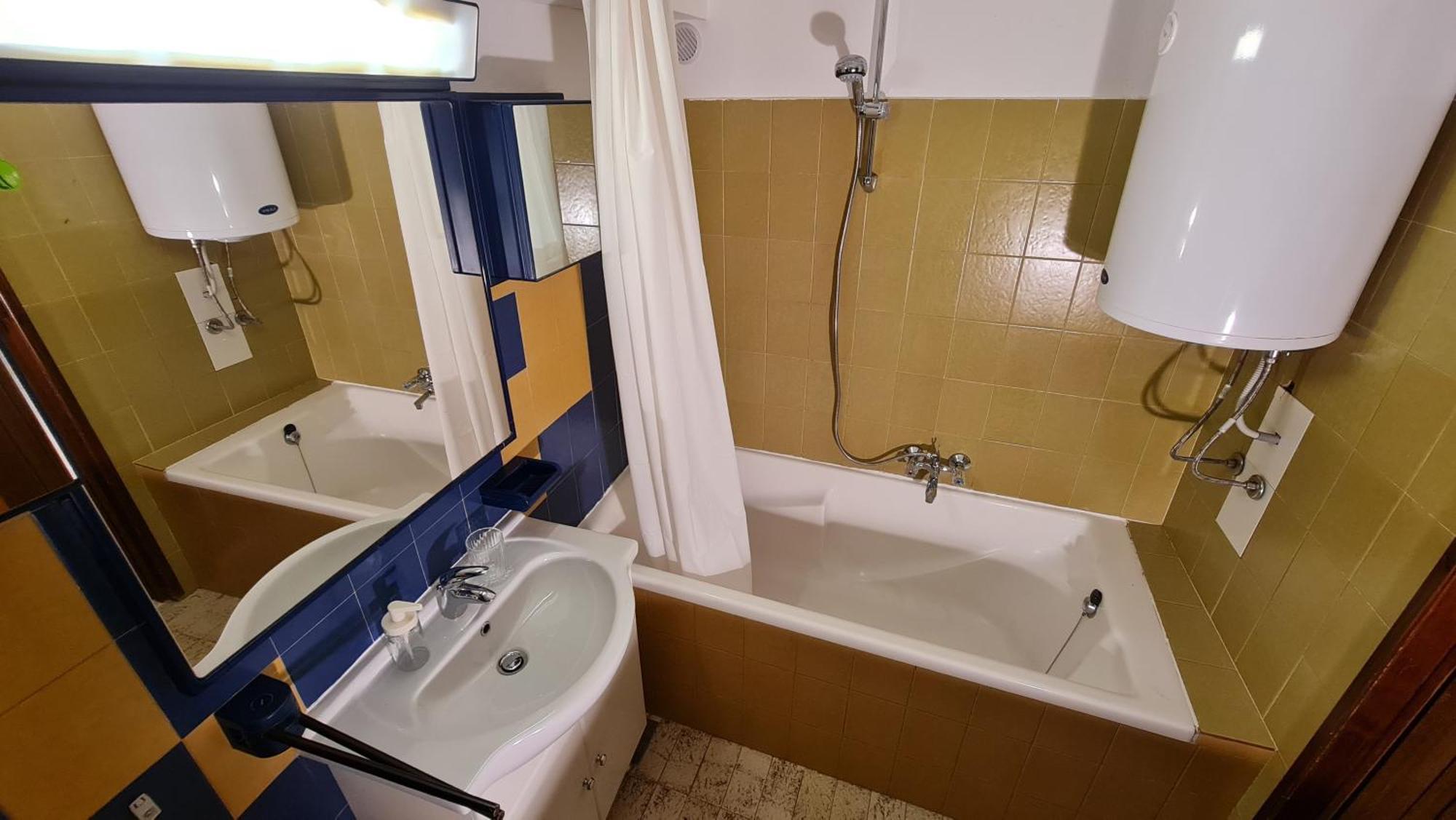 Plutus Apartments And Rooms With Free Parking Koper Ngoại thất bức ảnh